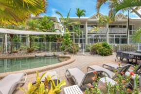 Гостиница Tropical Nites Holiday Townhouses  Порт Дуглас